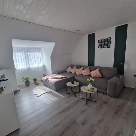 Wunderschoene & Moderne 60m2 Appartement